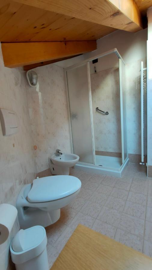 Villa Casa Emma Mezzana  Esterno foto